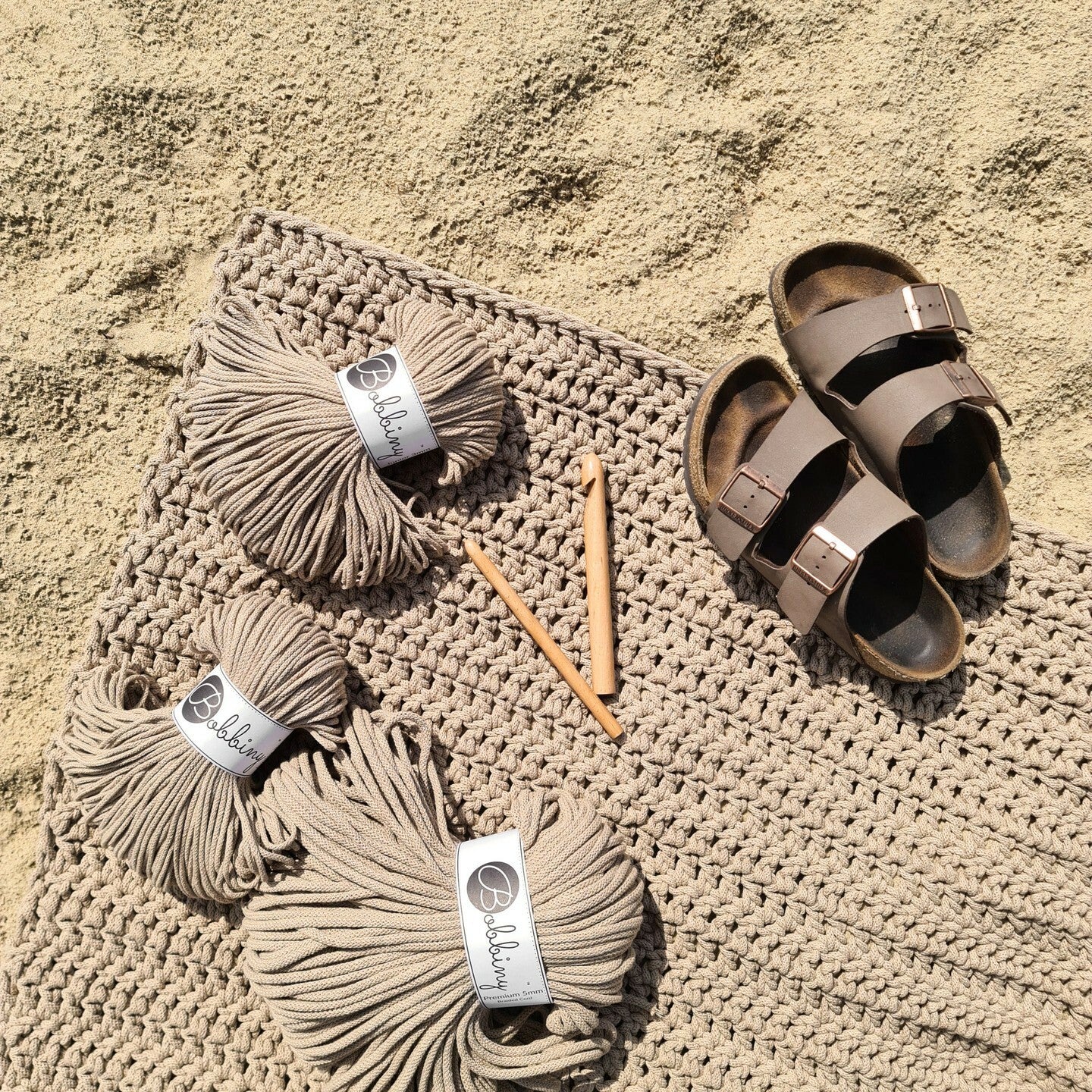 Hilo de macramé o crochet trenzado 5mm, Arena, Sand 108 yardas