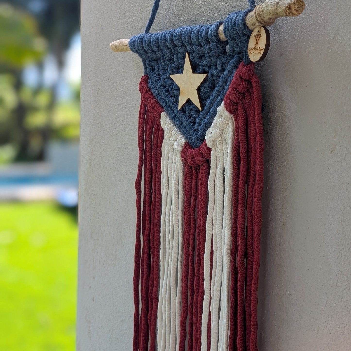 Macrame Puerto Rico Flag Video Tutorial