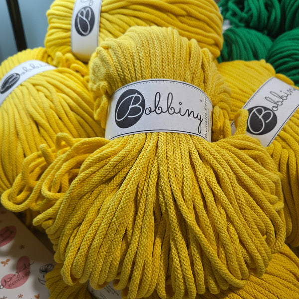 Hilo de macramé o crochet trenzado 5mm, Amarillo Canario, Canary Yellow, 108 yardas