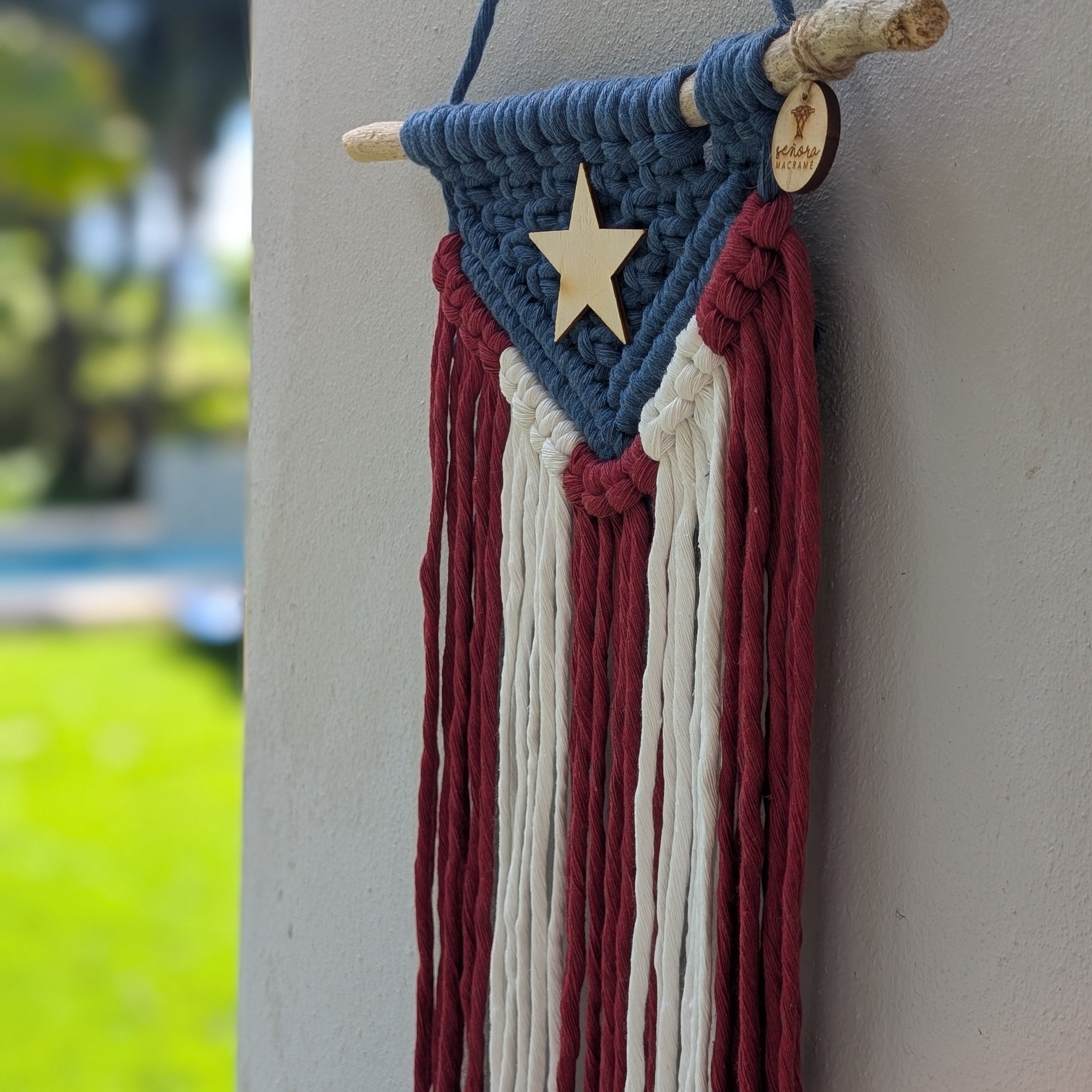 Macrame Puerto Rico Flag Video Tutorial
