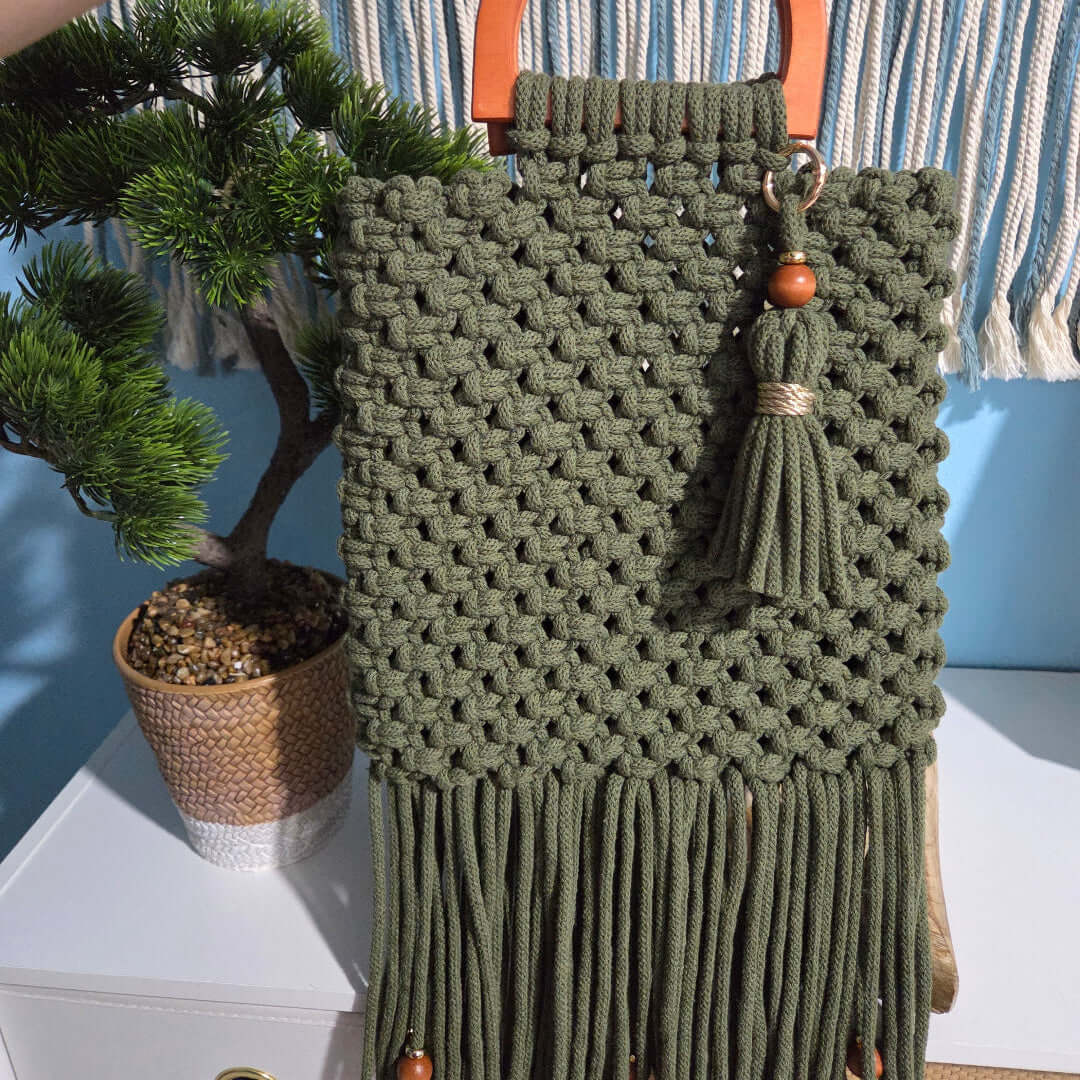 Video Tutorial Macrame Handbag with Handles